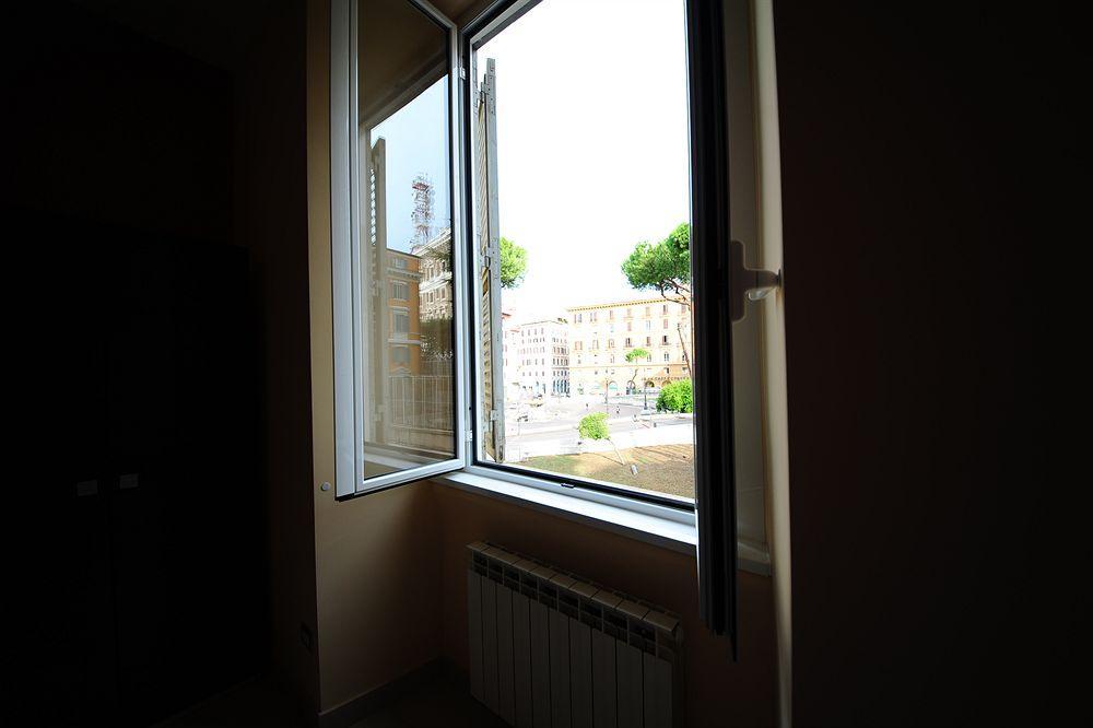 Hotel Mosaic Central Roma Esterno foto