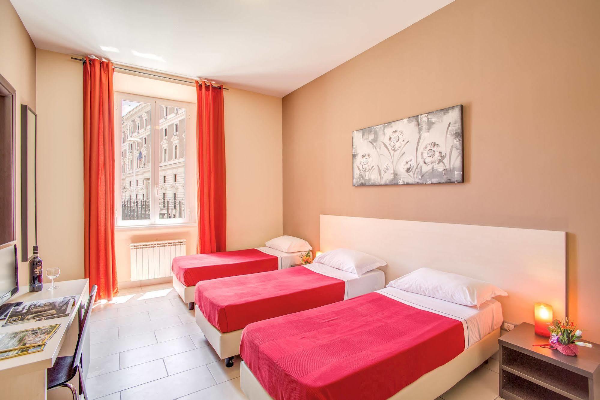 Hotel Mosaic Central Roma Esterno foto