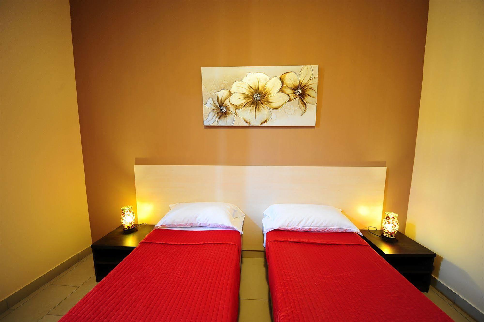 Hotel Mosaic Central Roma Esterno foto