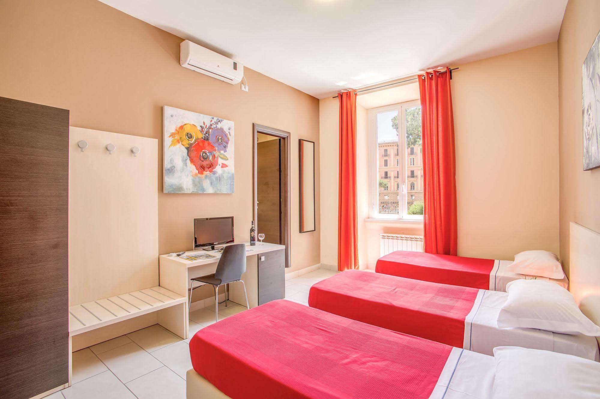 Hotel Mosaic Central Roma Esterno foto